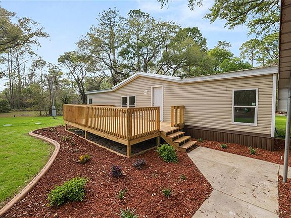 3rd image of 6112 W Dormany Rd