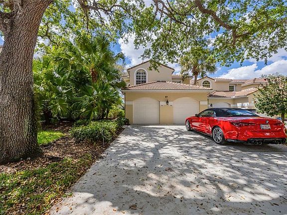 2nd image of 89 Silver Oaks CIR #5-201