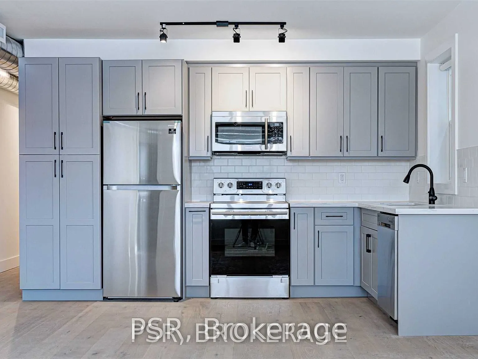 2 bed, $3,350 — Photo 2