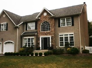 19 Irvington Rd, Parsippany, NJ 07054