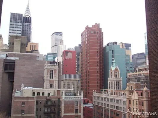 Rented by City Connections Realty | media 9