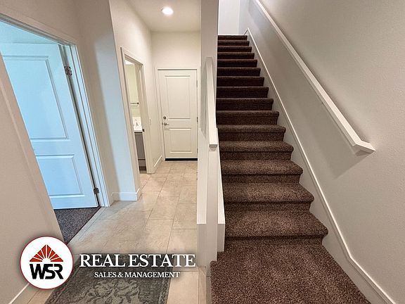 3rd image of 15886 Ellington Way