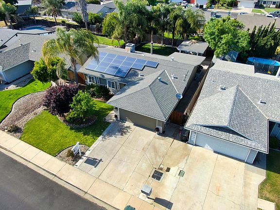 4th image of 5329 Maximillian Dr