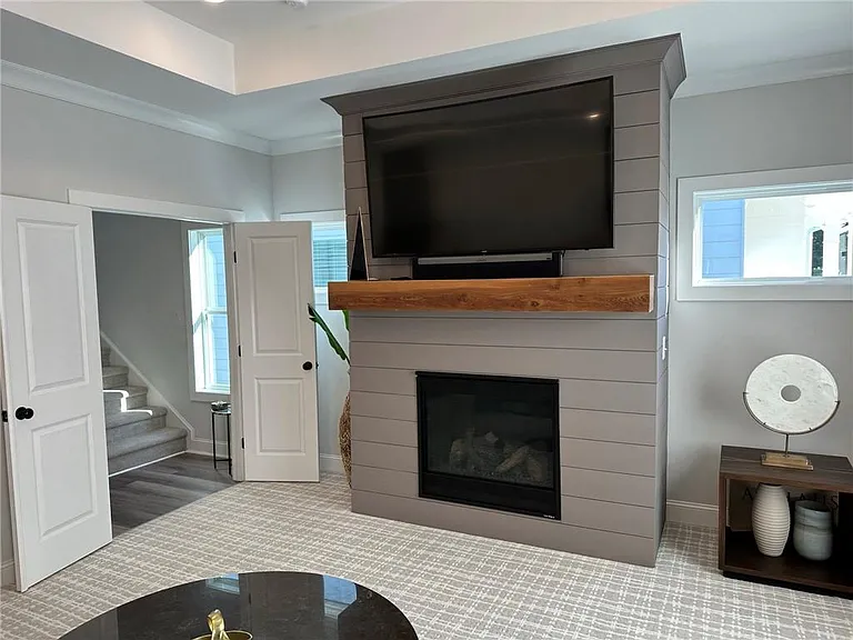 2212 Swansea Way — Photo 24