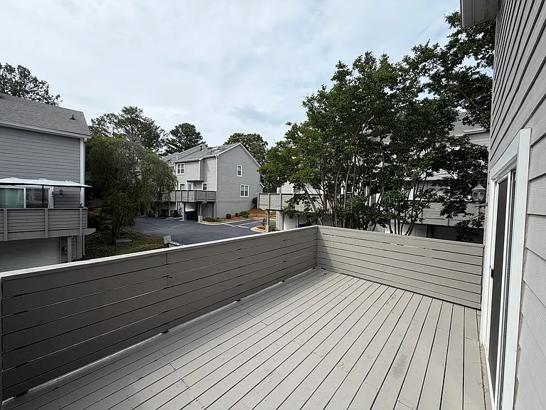 1215 Defoor Ct NW — Photo 6