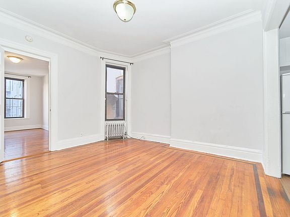 2nd image of 533 E 81st St APT 4B