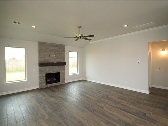 4th image of 4217 Saint Augustine St
