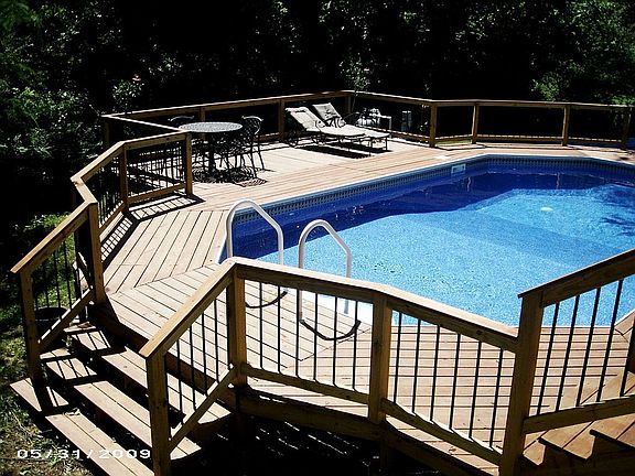 4th image of 100 Quinn Cir