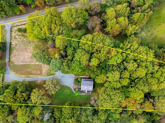 2nd image of 4635 Dick Woods Rd