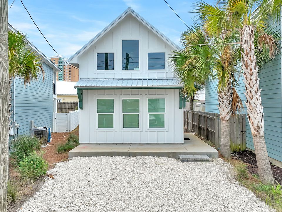 1st image of 3919 Ocean View Dr #B
