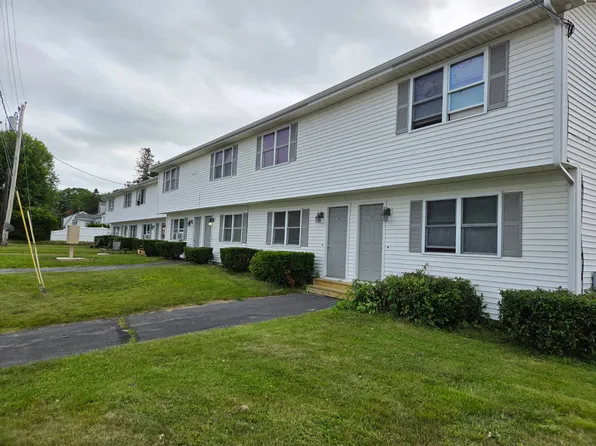 1 Buckley St APT 7, Lewiston, ME 04240