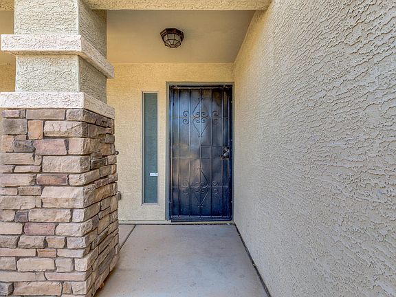 4th image of 38523 N Dolores Dr