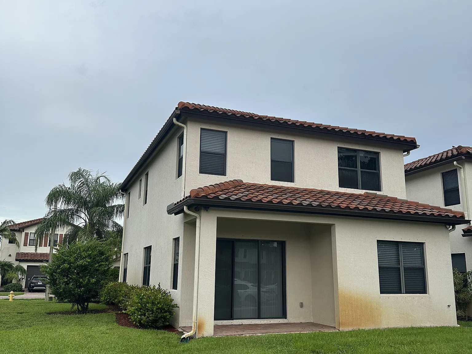 4 bed, 3.5 bath, 2251 sqft, $2,500 — Photo 3