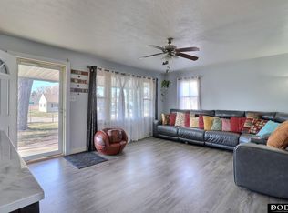 360 N Thomas St, Fremont, NE 68025