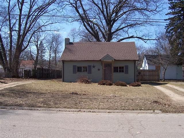 1st image of 116 Bradley St