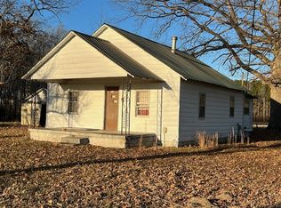 9540 Old Tullahoma Rd, Tullahoma, TN 37388