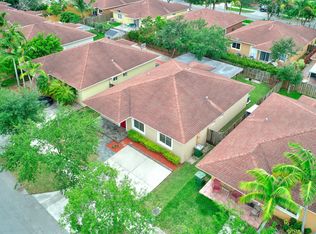 212 SW 15th Pl, Homestead, FL 33030