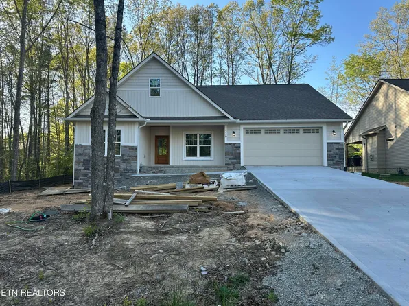 230 Thrushwood Dr, Fairfield Glade, TN 38558