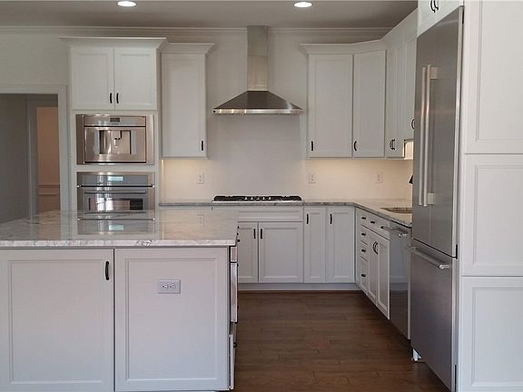 5th image of 12733 Ellington Woods Place Gln