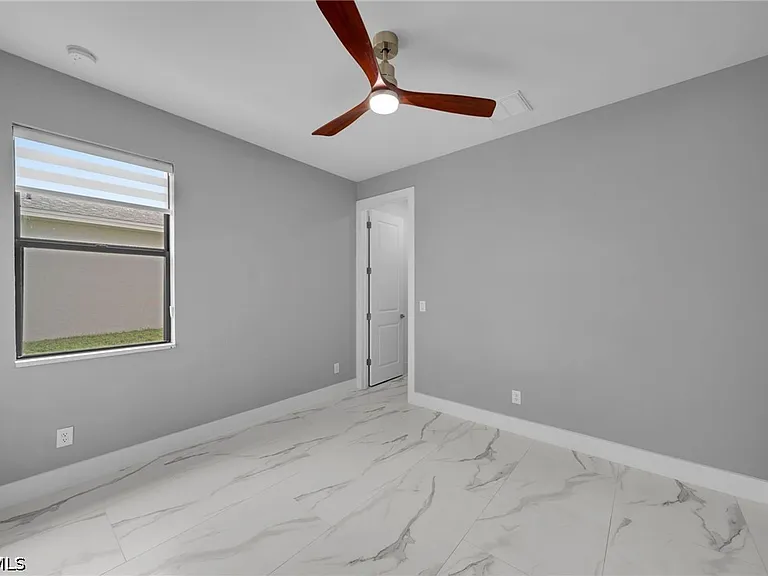 1201 SW 8th Pl — Photo 28