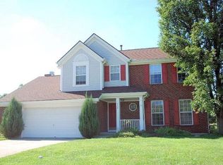 6329 Paxton Woods Dr, Loveland, OH 45140