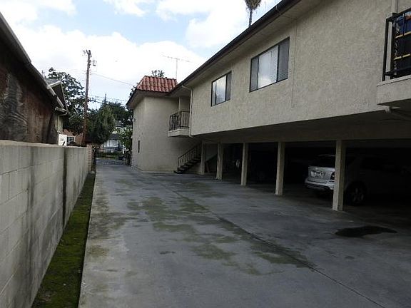 2nd image of 65 N Craig Ave