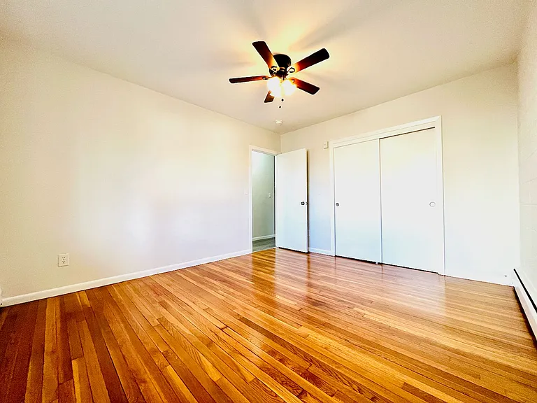 1710 Broad Street — Photo 7