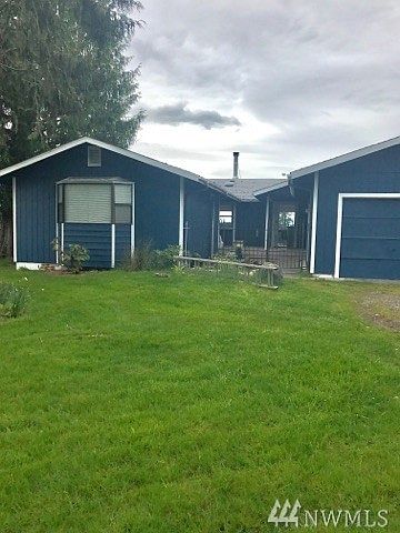 1st image of 1006 Yew Blvd NW