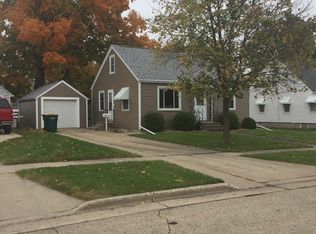 516 Grace St, Waupun, WI 53963