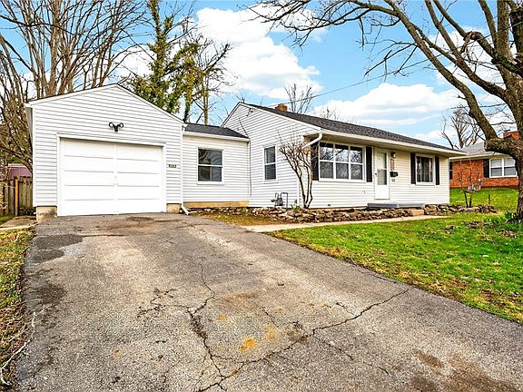 2nd image of 115 Eastdale Dr