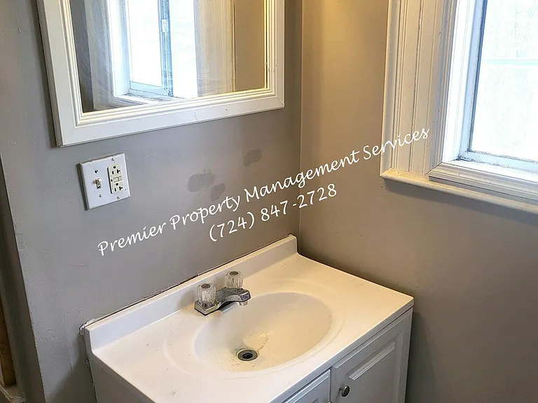 509 Blaine St — Photo 18