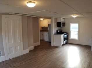 24 Epping St #2, Raymond, NH 03077