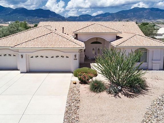 4th image of 3650 La Terraza Dr