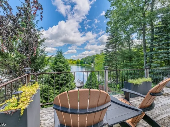 523 Upper Highland Lks Dr, Vernon Twp., NJ 07422