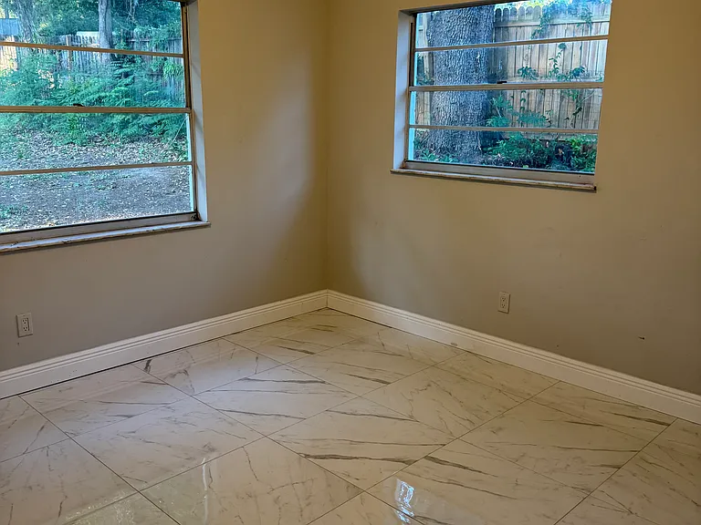 37253 Westview Ave — Photo 7