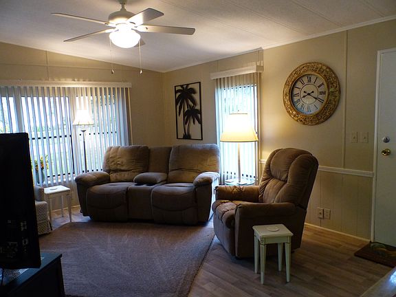 5th image of 5101 S Castlelake Ave