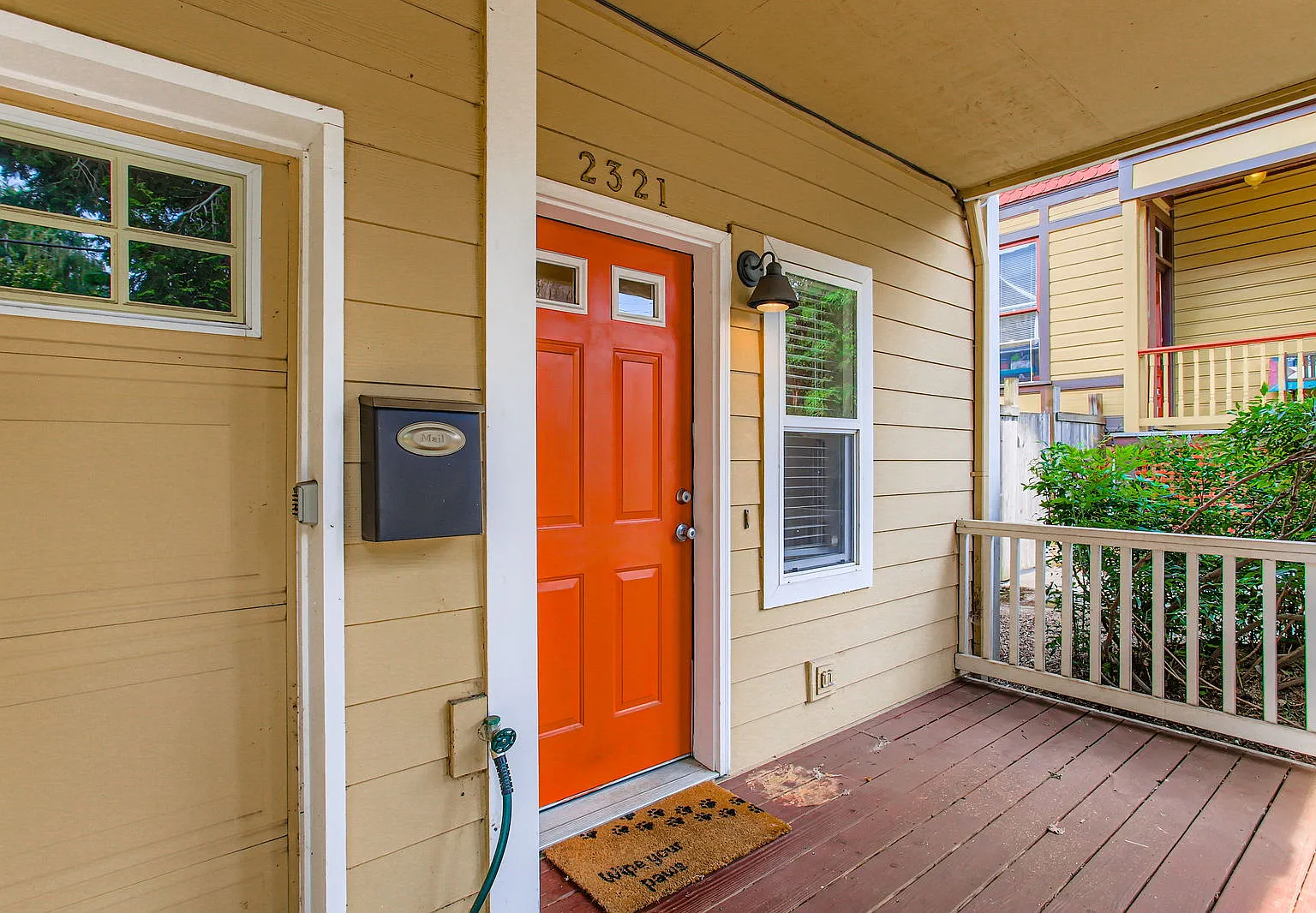 3 bed, 2.5 bath, 1628 sqft, $3,395 — Photo 3