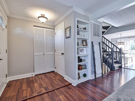 4th image of 8054 Mill Creek Cir