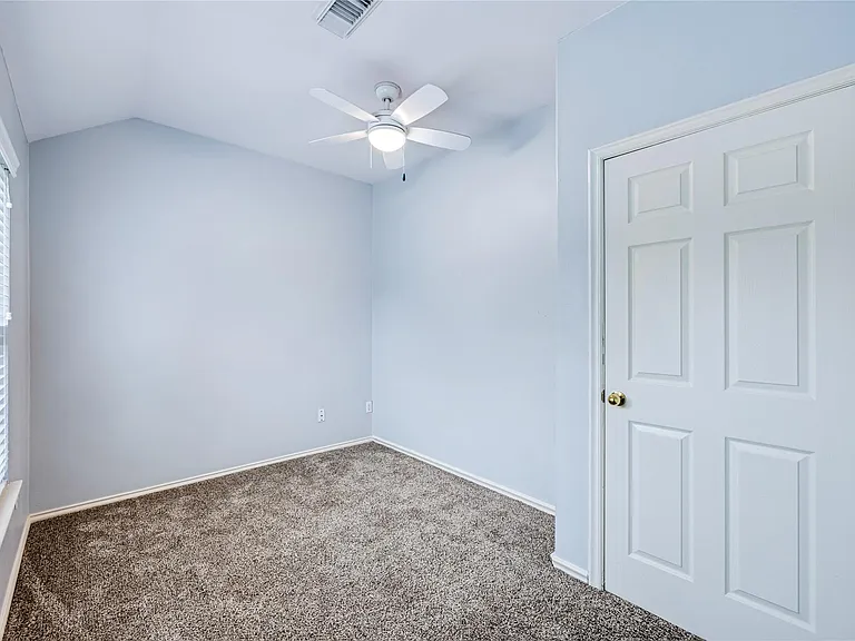 28507 Chateau Springs Ct — Photo 20