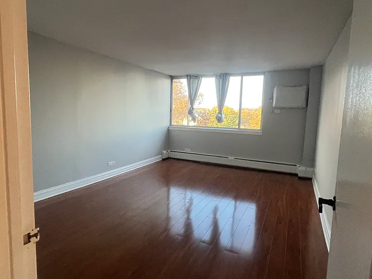 2200 S Stewart Ave #2A — Photo 24