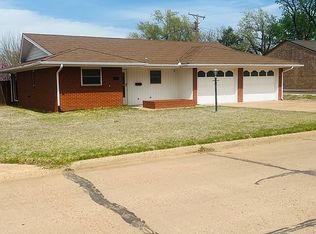 318 Maple St, Alva, OK 73717