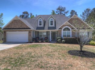 131 Blue Smoke Trl, Hampton, GA 30228