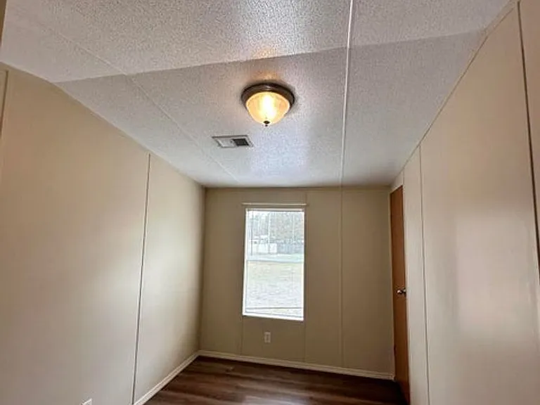 1757 Freedom Dr — Photo 13