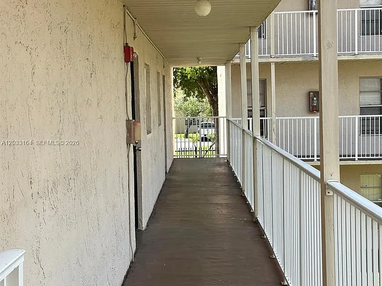 2800 NW 56th Ave #G201 — Photo 4