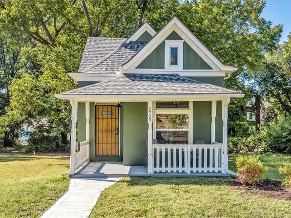 2720 Olive St, Kansas City, MO 64109