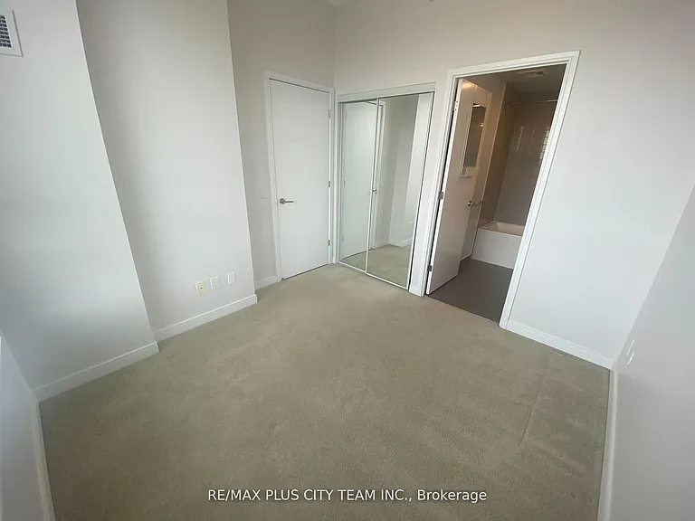 20 Thomas Riley Rd #804 — Photo 13