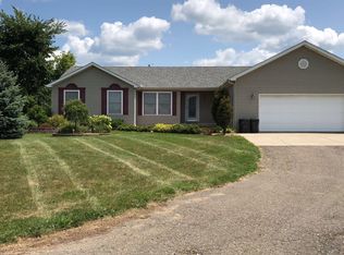 1632 N Lake Pleasant Rd, Attica, MI 48412