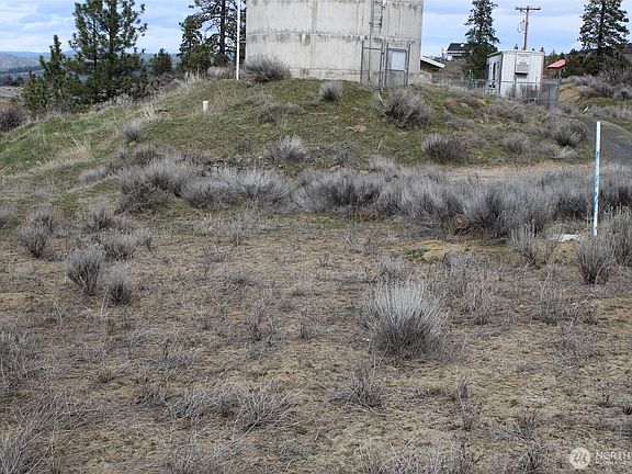 4th image of 42195 Miles Creston Road N