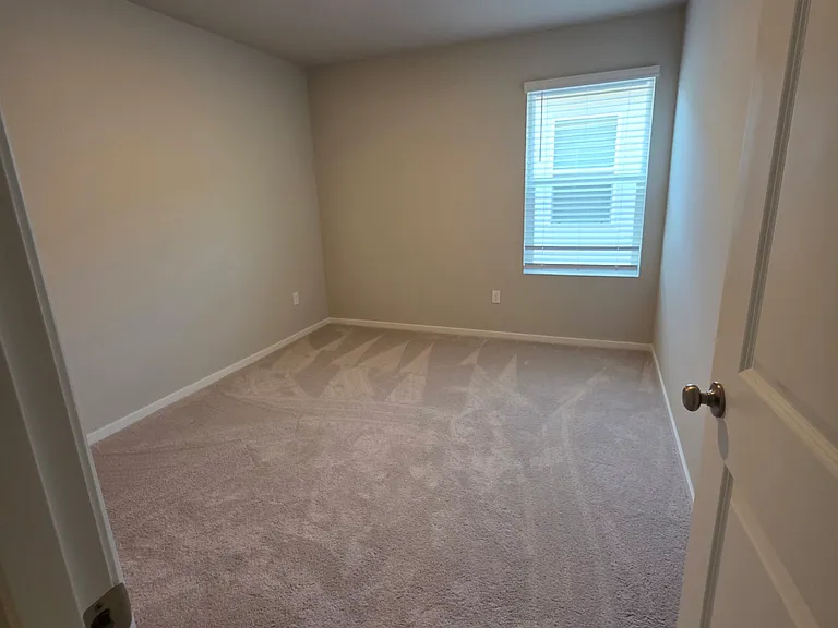 423 186th Pl SW — Photo 7