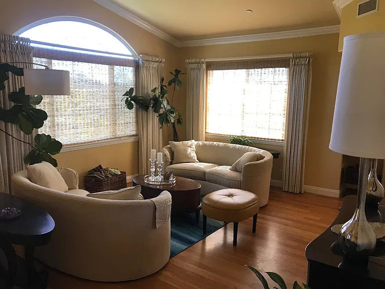 714 Hilbert Dr — Photo 3